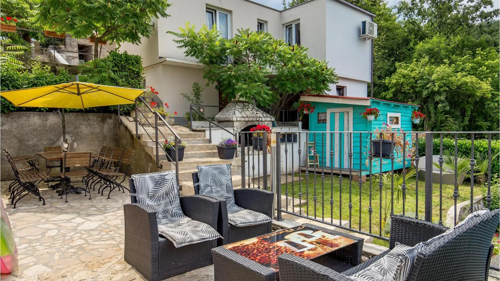2 Bedroom Stunning Apartment In Rukavac Croazia